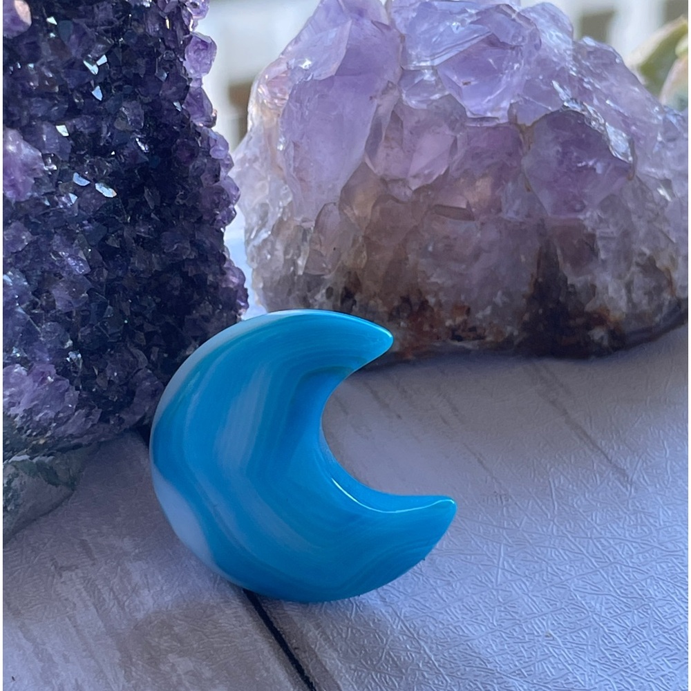 Blue Laced Agate Crystal Crescent Moon Stone Air Conditioner Clip Car Jewelry - Picture 9 of 14